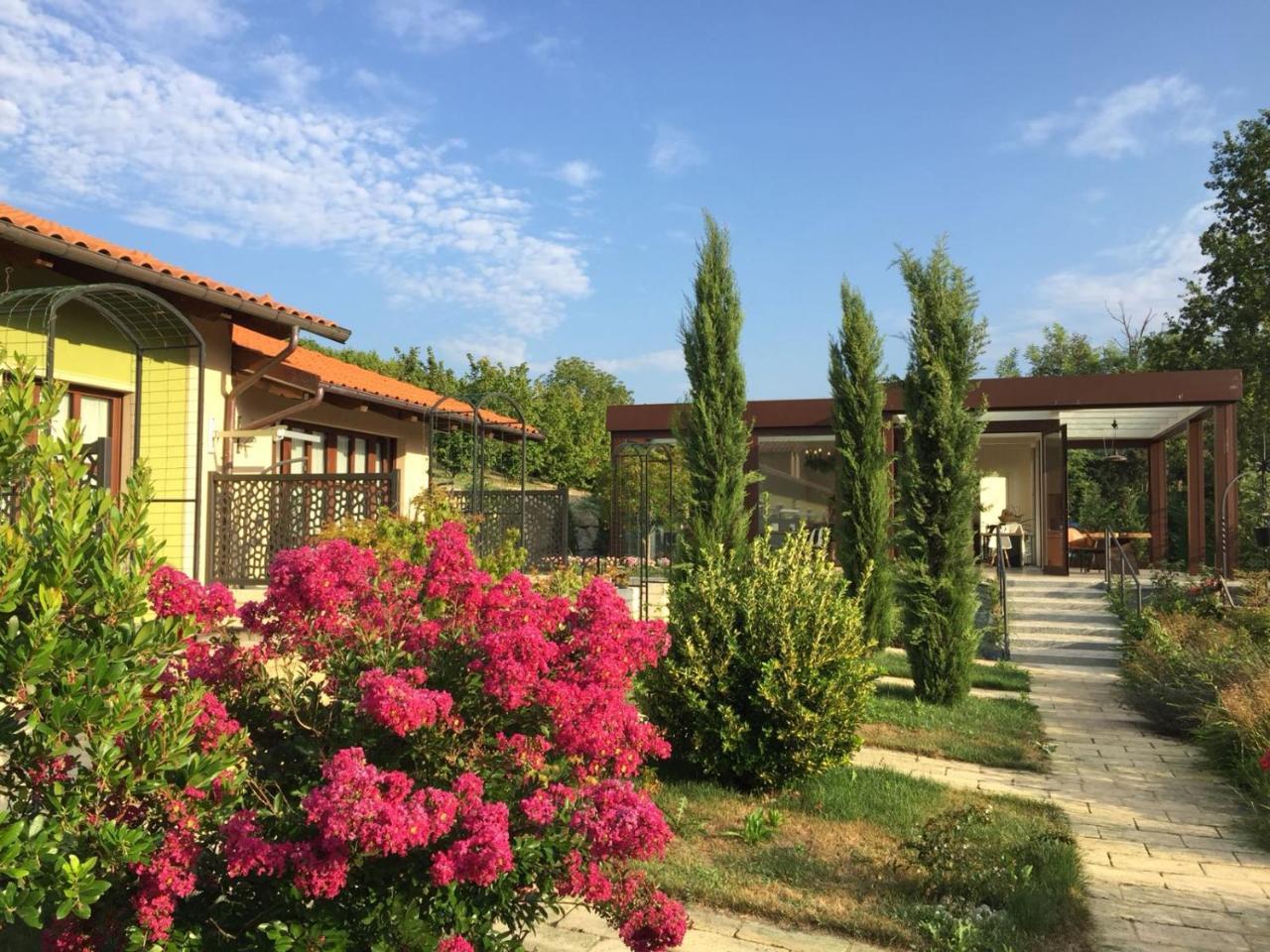 Agriturismo Da Mamma Άλμπα Εξωτερικό φωτογραφία